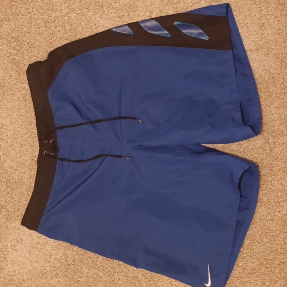 Nike Swim trunks shorts men's large L